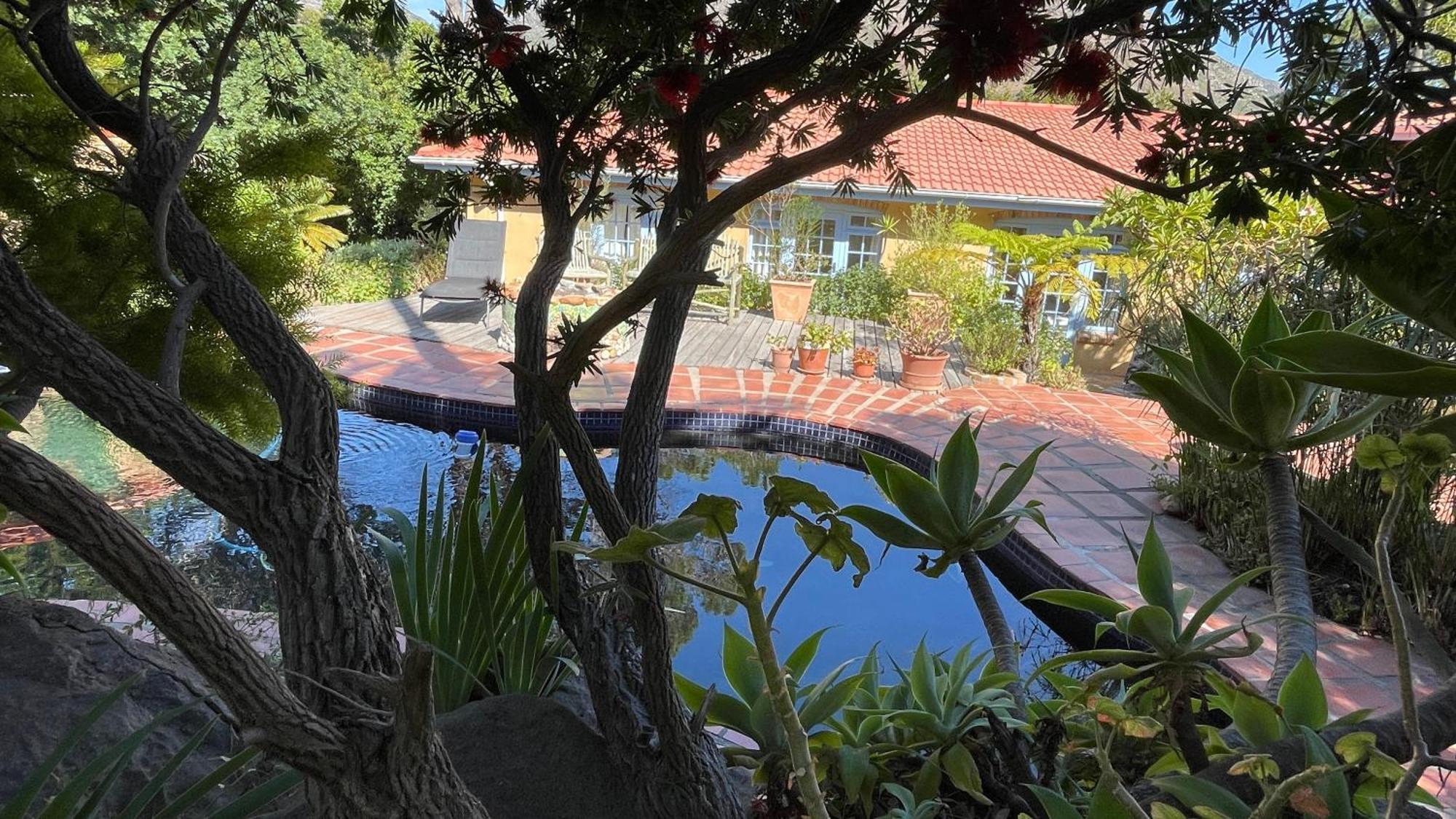 Вилла Unique Hout Bay House Экстерьер фото